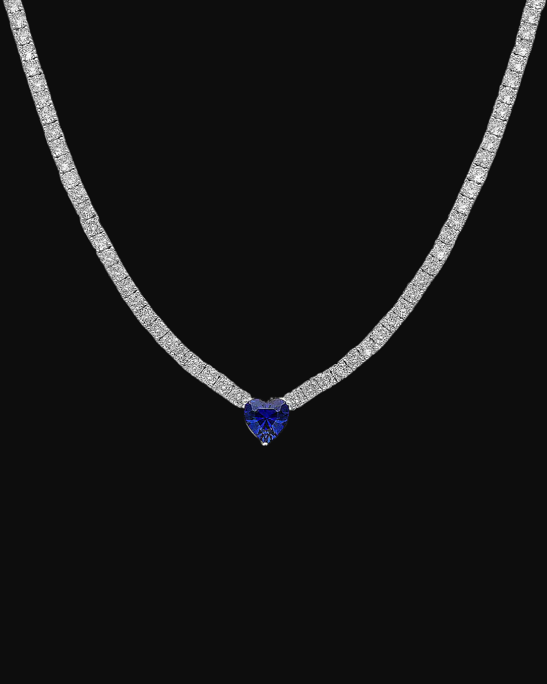 Collana con cuore e pietre bianche in argento 925